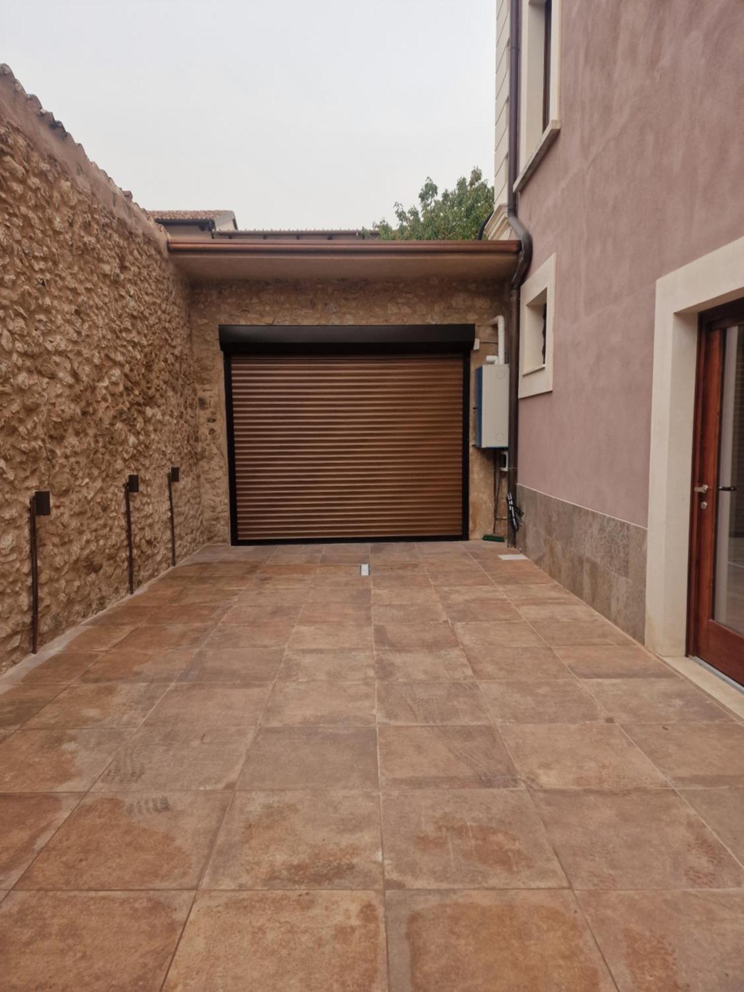 Dimora Adelfina - L'Aquila Centro Villa Buitenkant foto